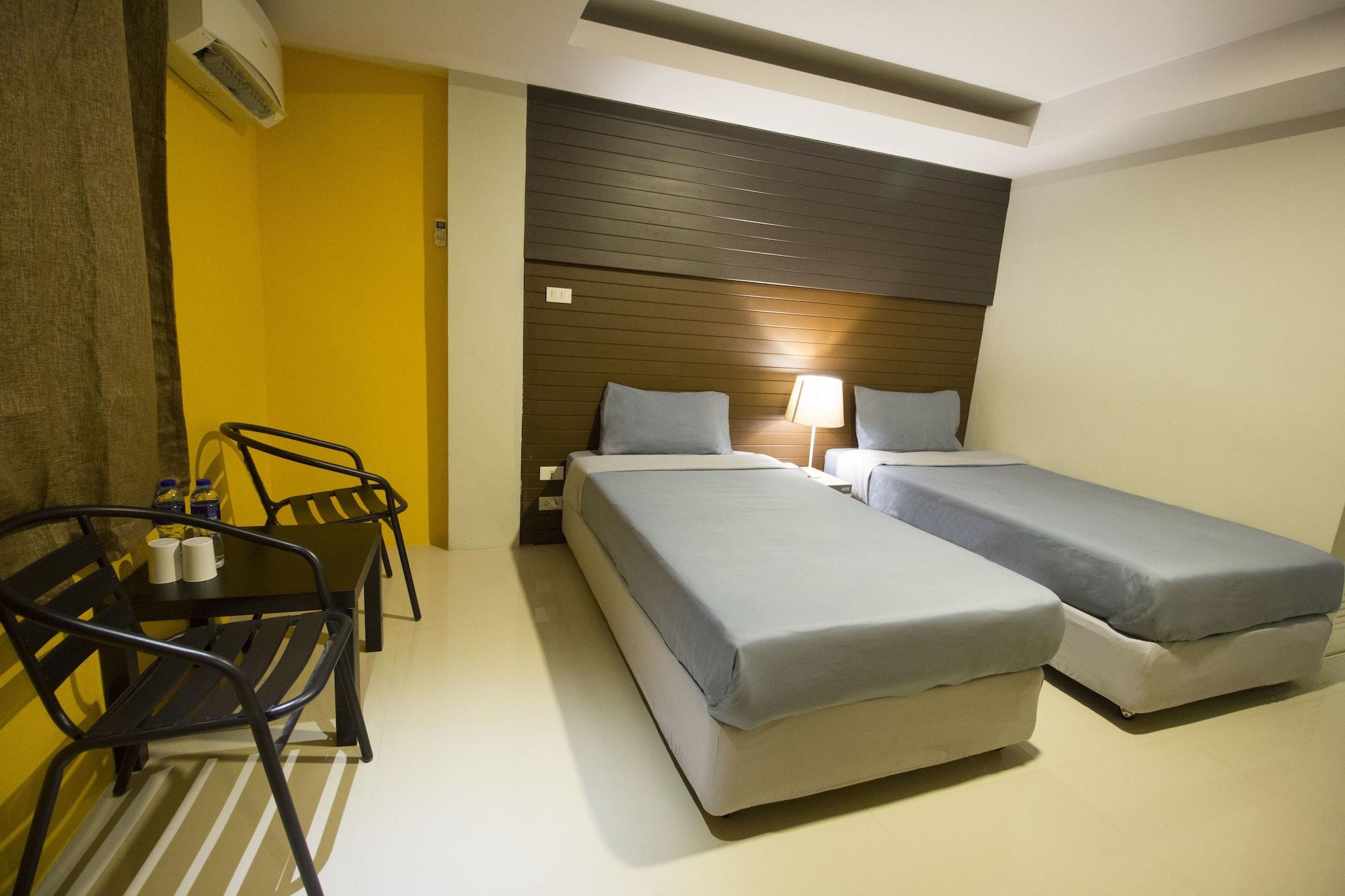 The Avail Hotel Phranakhonszi Ajutthaja Kültér fotó