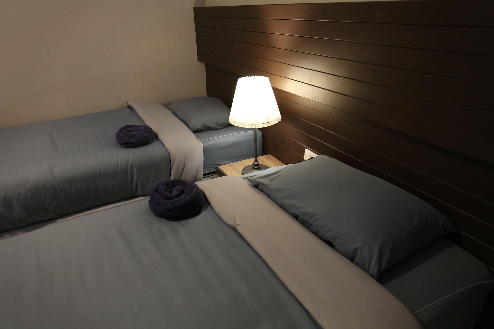 The Avail Hotel Phranakhonszi Ajutthaja Kültér fotó