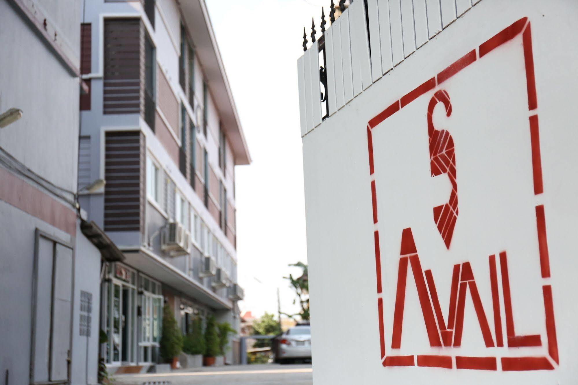 The Avail Hotel Phranakhonszi Ajutthaja Kültér fotó