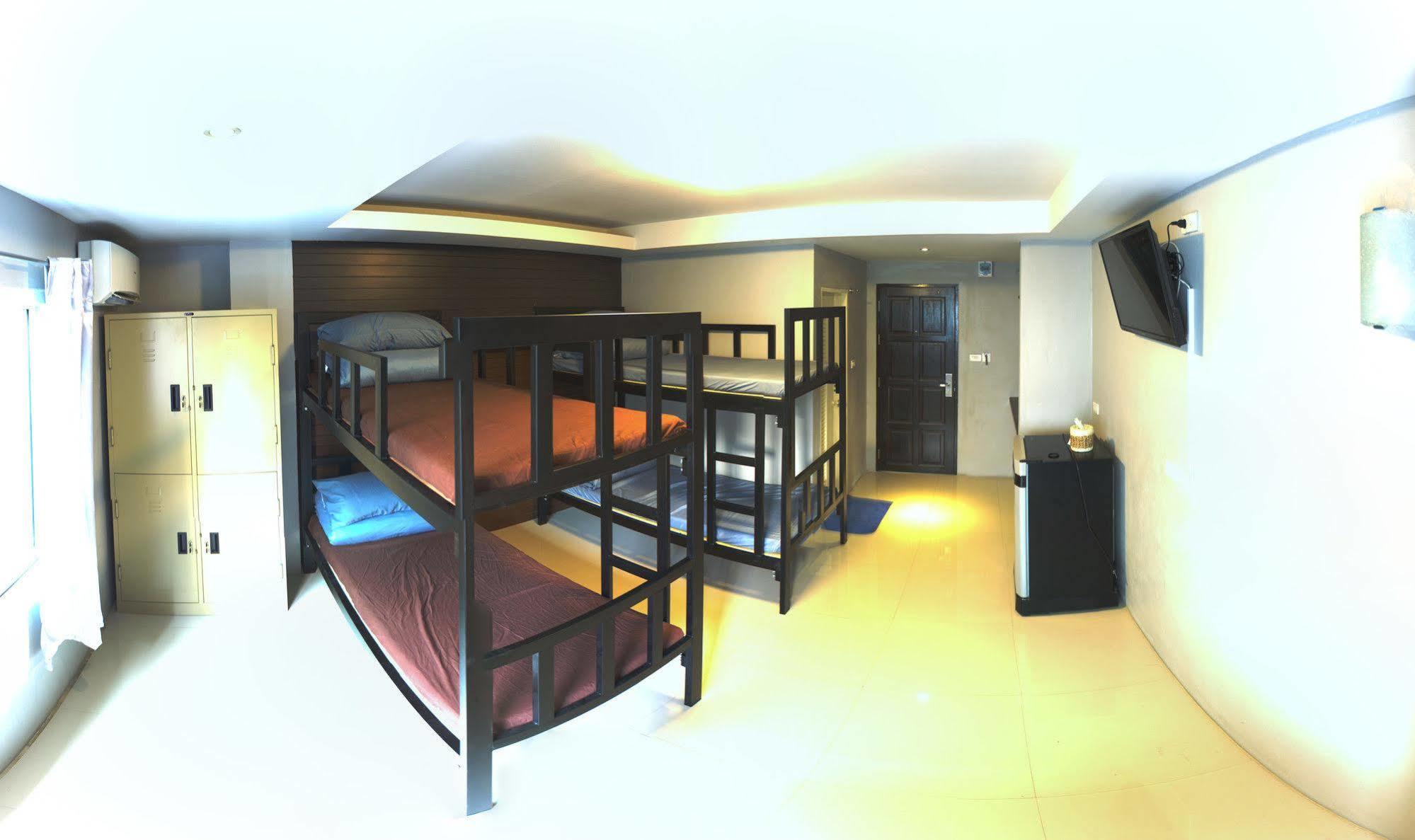 The Avail Hotel Phranakhonszi Ajutthaja Kültér fotó