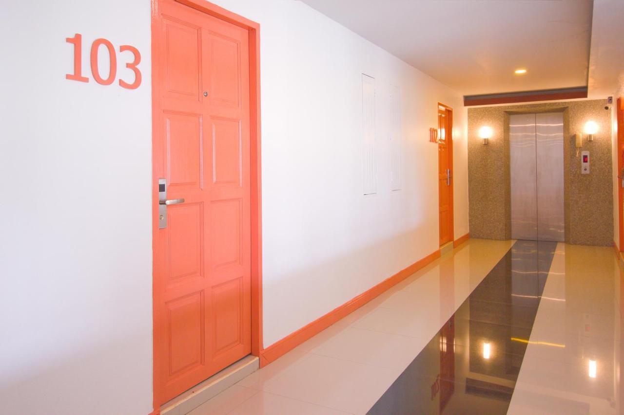 The Avail Hotel Phranakhonszi Ajutthaja Kültér fotó